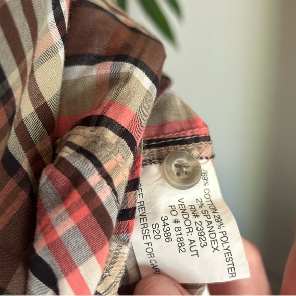 Women's Plaid Short Sleeve Shirt Size S Canyon Guide Outfitters Two Pockets - Picture 5 of 8